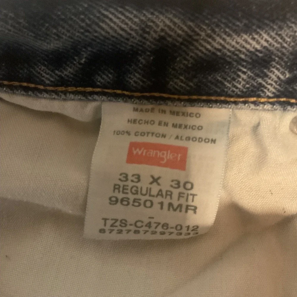 Wrangler Men's‎ Straight Leg 100% Cotton Relaxed Fit Casual Denim Jeans Size 33